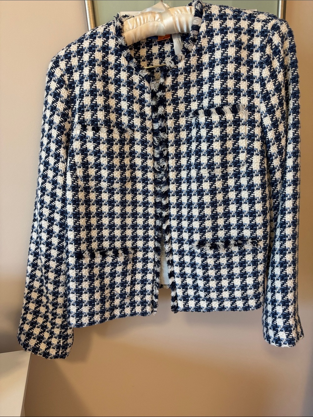 J. McLaughlin Navy & White Houndstooth Tweed Collarless Jacket